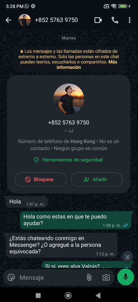 Contacto de WhatsApp del estafador